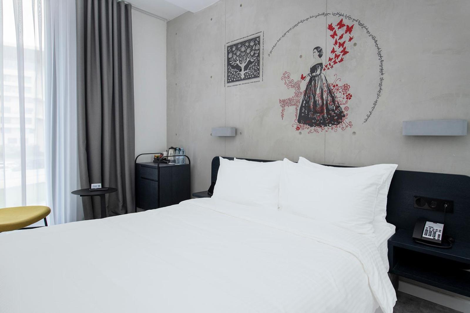 Golden Tulip Design Tbilisi Hotell Exteriör bild